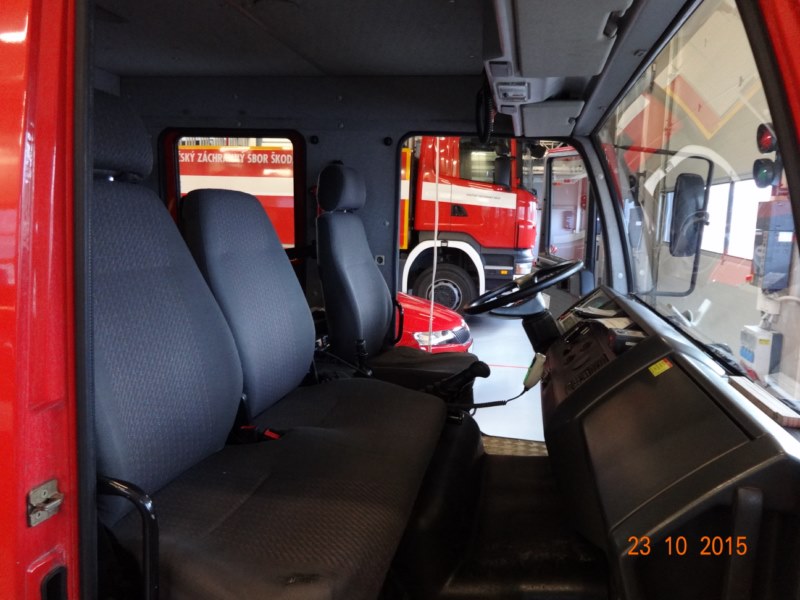 Prumyslových robotu-4